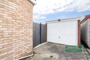 Photo 23- click for photo gallery